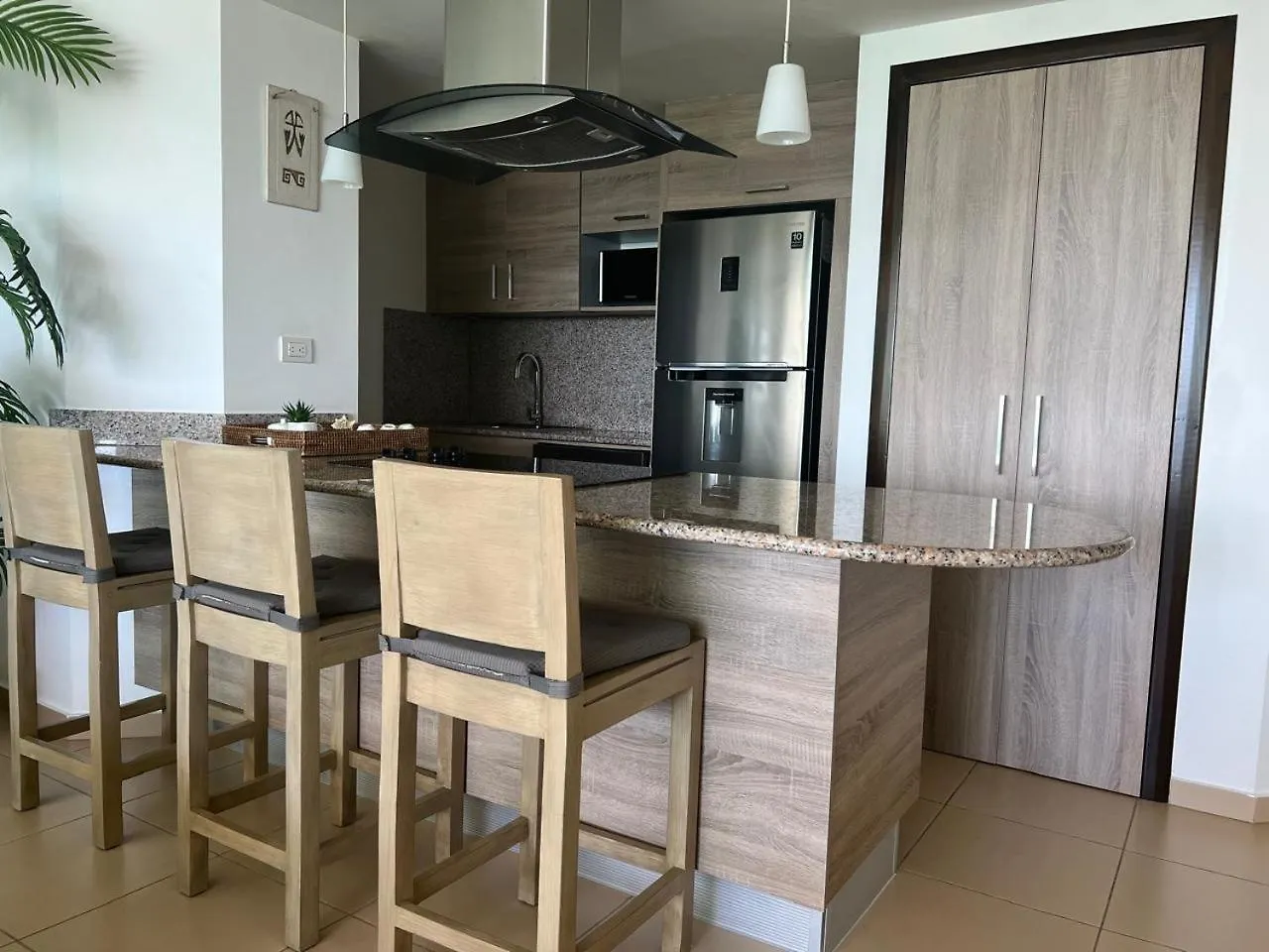 Marbella-Seaview-Frontbeach-Cozy-2Br-2Bds-4Pax-Wifi Villa Del Mar